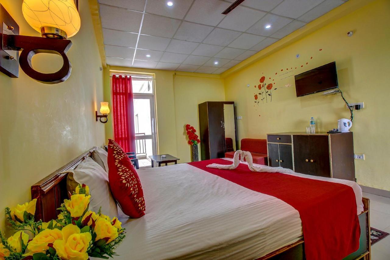 לנסדאון Hotel Himalayan View מראה חיצוני תמונה